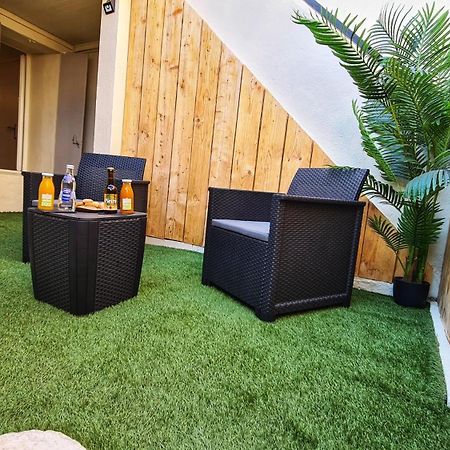 T2 Chambre Miroir Jardin Et Parking Prive Μασσαλία Εξωτερικό φωτογραφία