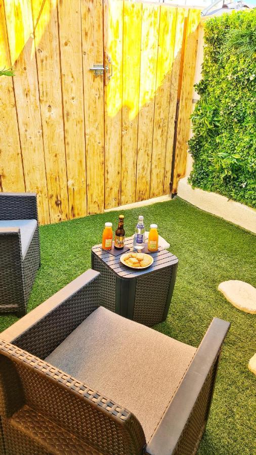 T2 Chambre Miroir Jardin Et Parking Prive Μασσαλία Εξωτερικό φωτογραφία